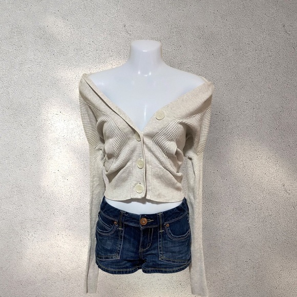 American Eagle Outfitters Kigh Grey Button Up Front Cardigan - Picture 1 of 5